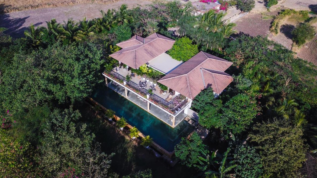 Villa Magnolia By Lohono Stays Alībāg Ngoại thất bức ảnh